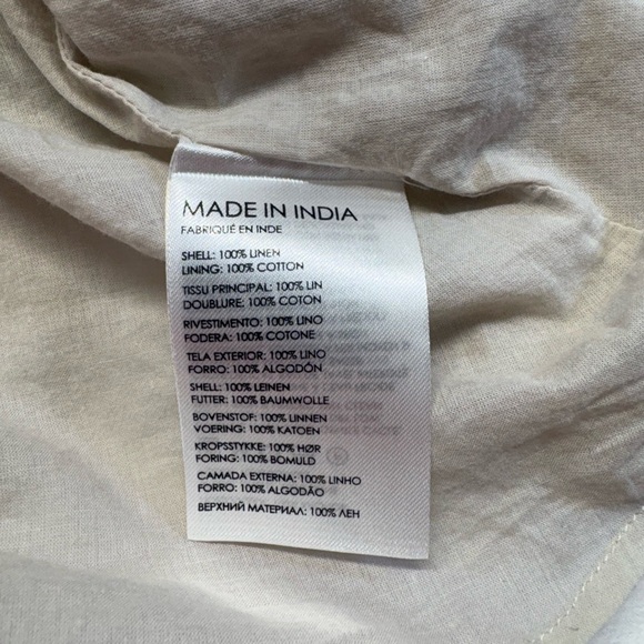 Club Monaco Fluted Hem Mini Dress in the color Flaxseed Size 0 - Picture 10 of 10